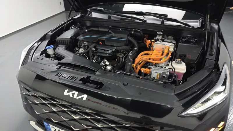 Kia K8