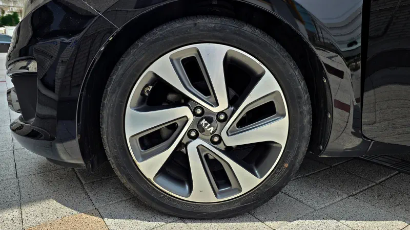 Kia pride