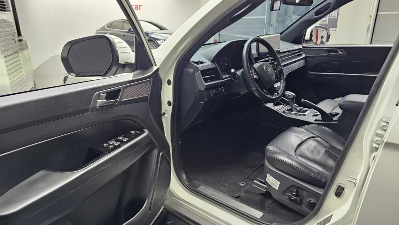 SsangYong Rexton Sports Khan