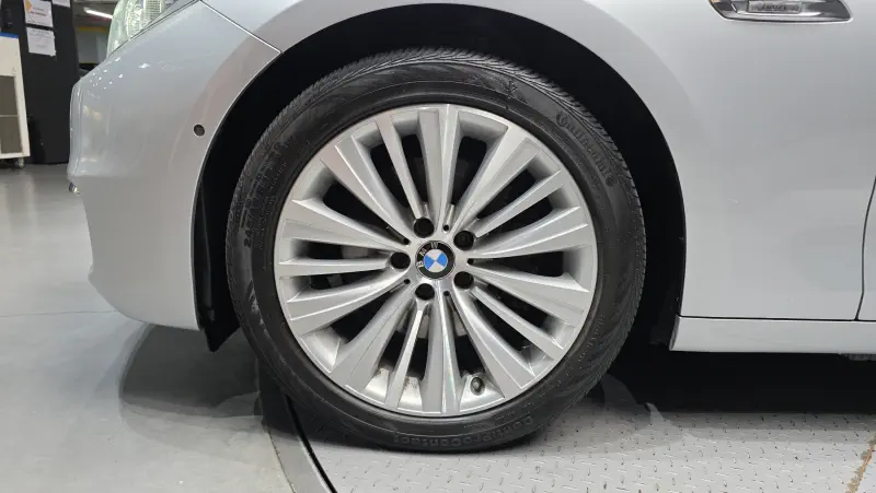 BMW 5-Series Gran Turismo