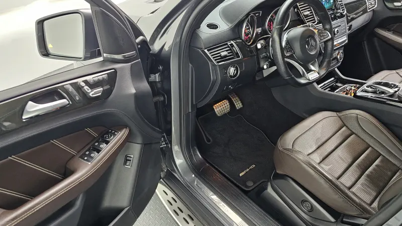 Mercedes-Benz GLE-Class
