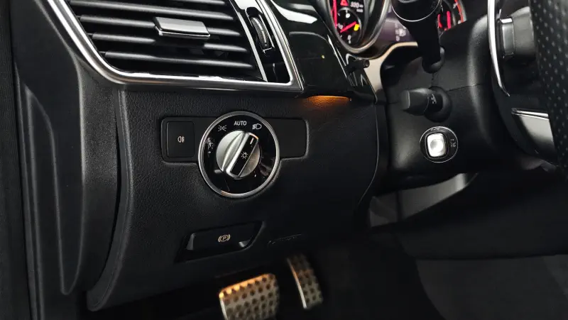 Mercedes-Benz GLE-Class