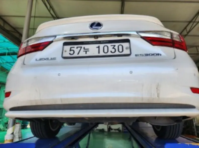 Lexus ES300h