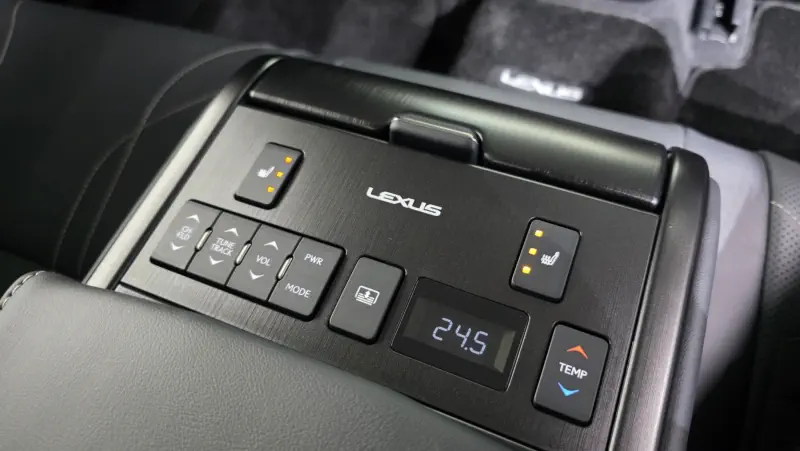 Lexus ES300h