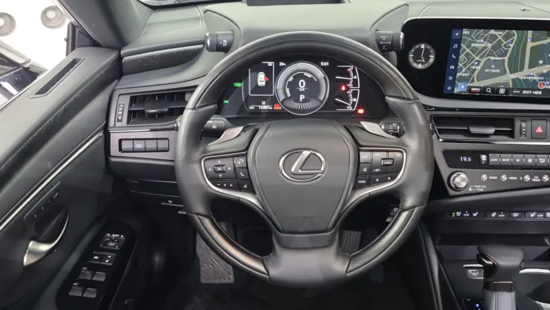 Lexus ES300h