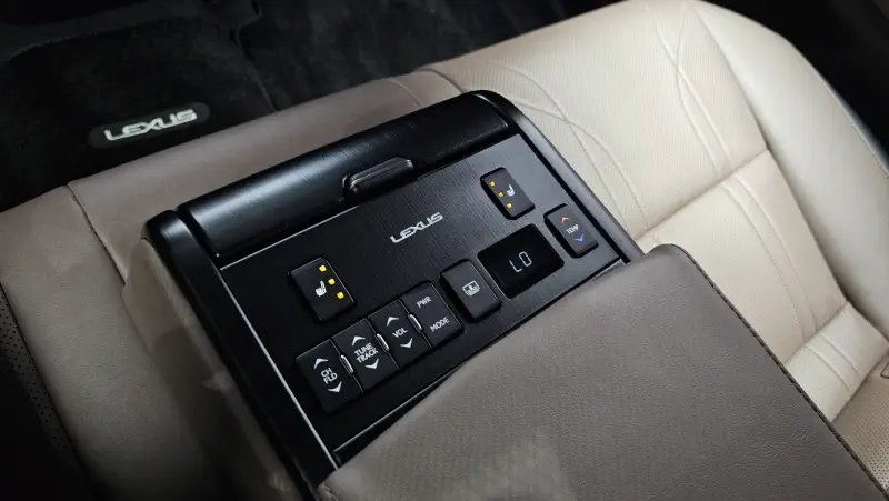 Lexus ES300h