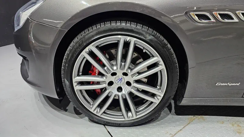 Maserati Quattroporte