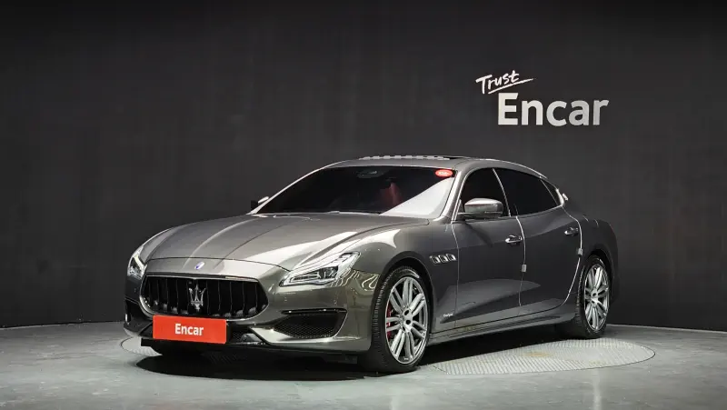Maserati Quattroporte
