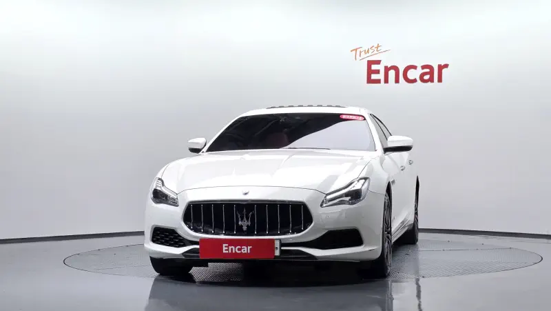 Maserati Quattroporte
