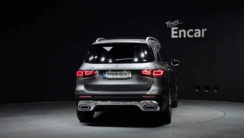 Mercedes-Benz GLB-Class