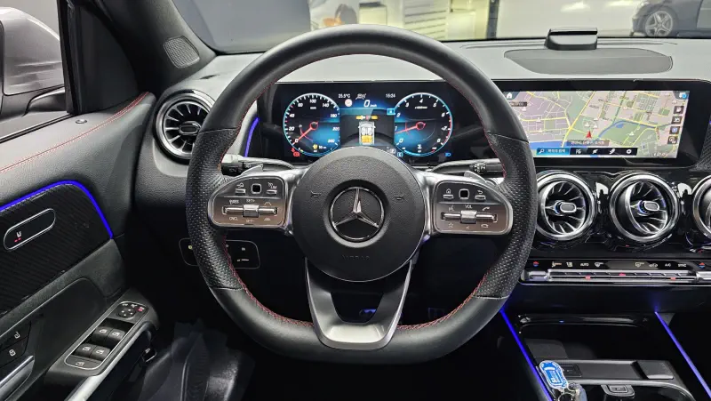 Mercedes-Benz GLB-Class
