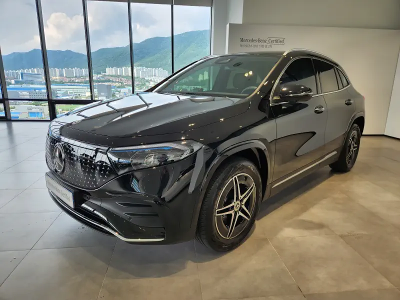 Mercedes-Benz EQA