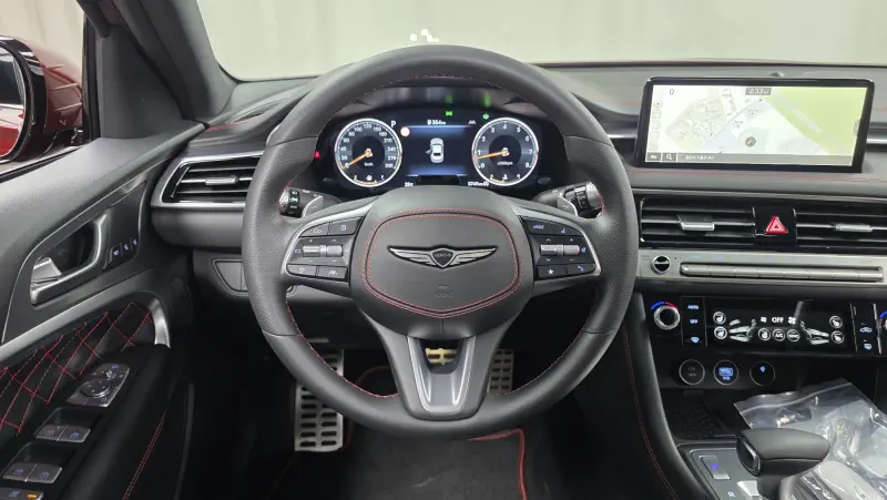 Genesis G70