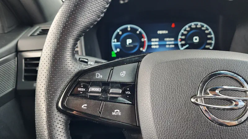 SsangYong Rexton Sports Khan