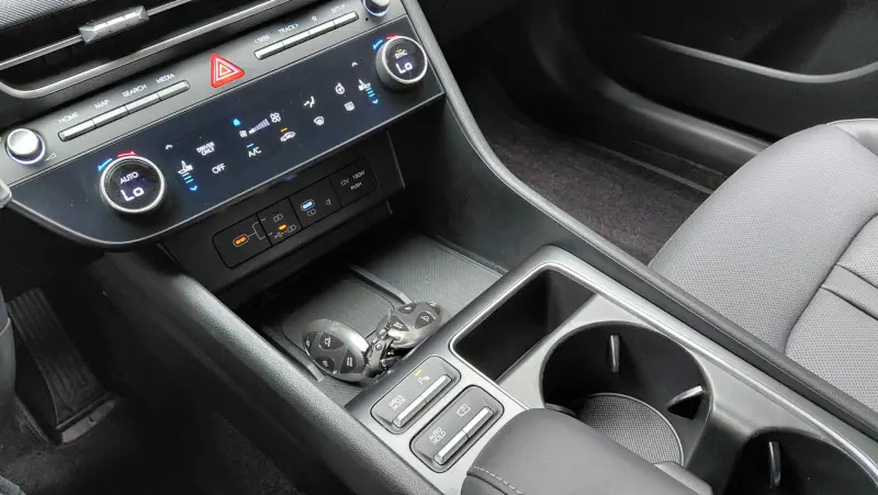 Hyundai Sonata