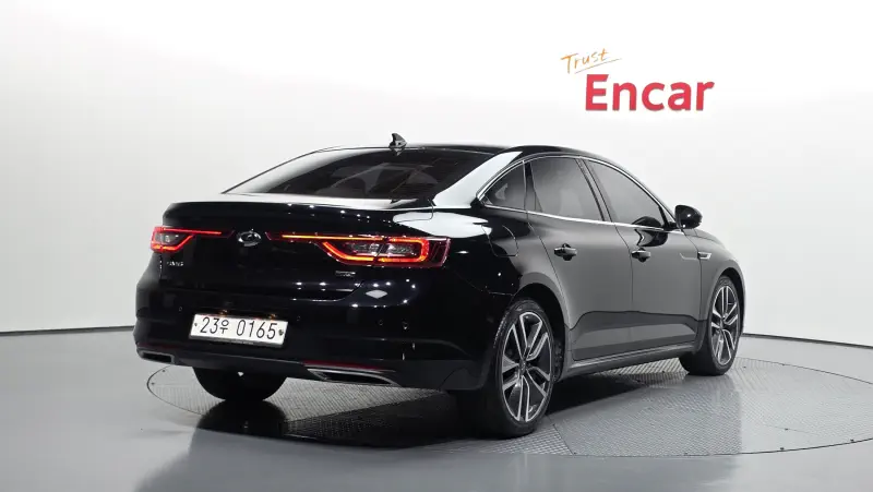 Renault Samsung SM6