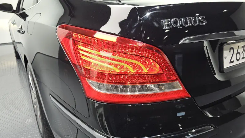 Hyundai Equus