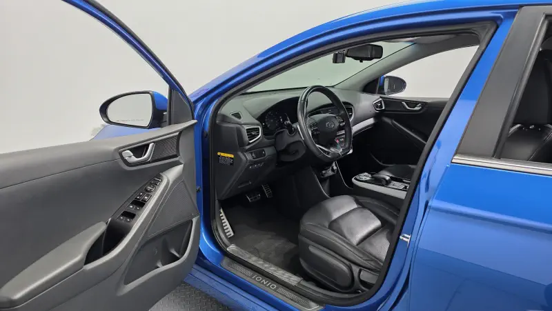 Hyundai Ioniq