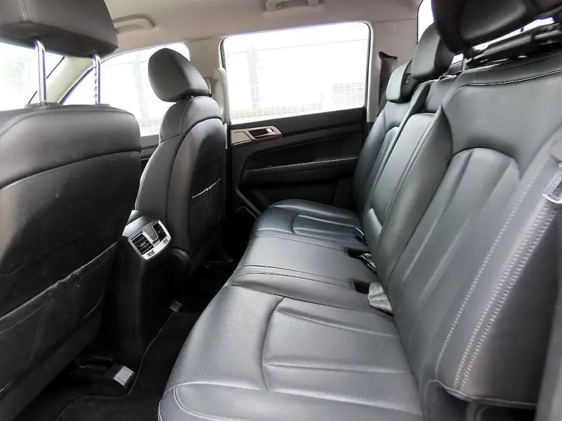 SsangYong Rexton Sports