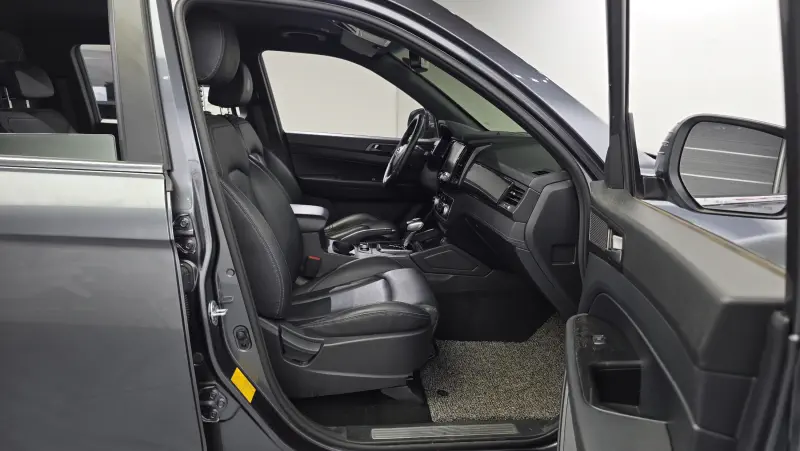 SsangYong Rexton Sports
