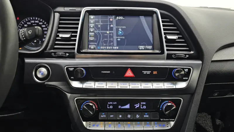 Hyundai Sonata