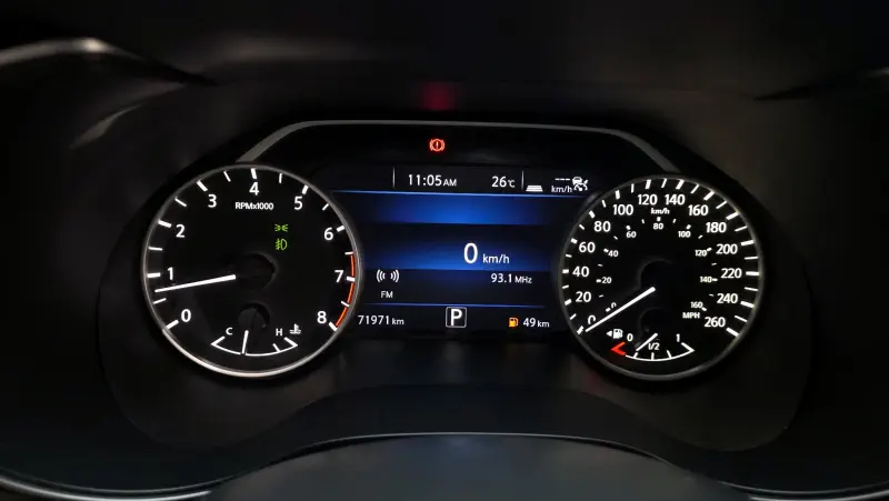 Nissan MAXIMA