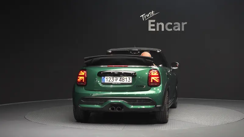 MINI Cabrio