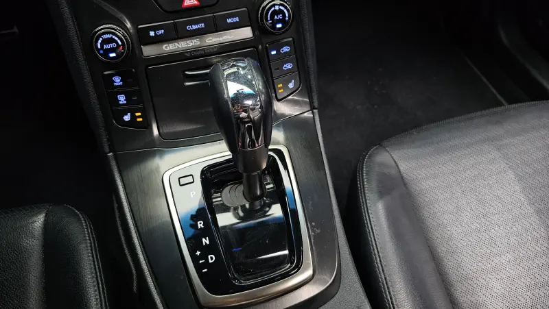 Hyundai Genesis