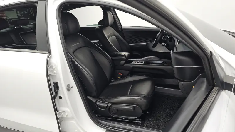 Hyundai Ioniq 6