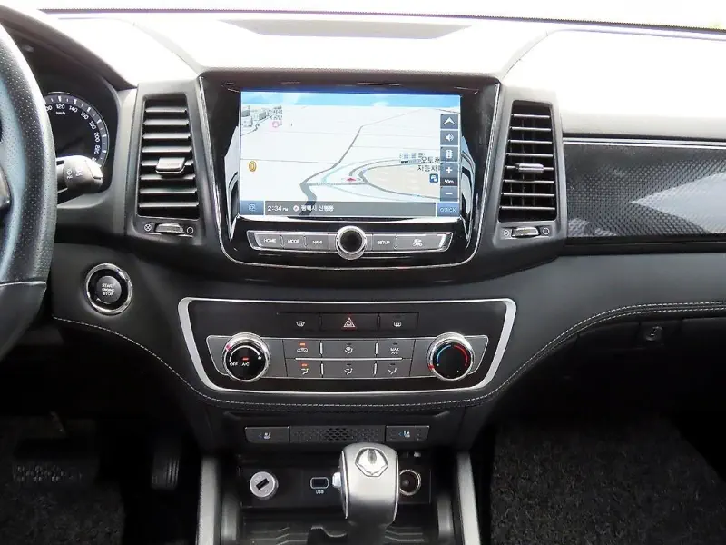 SsangYong Rexton Sports Khan