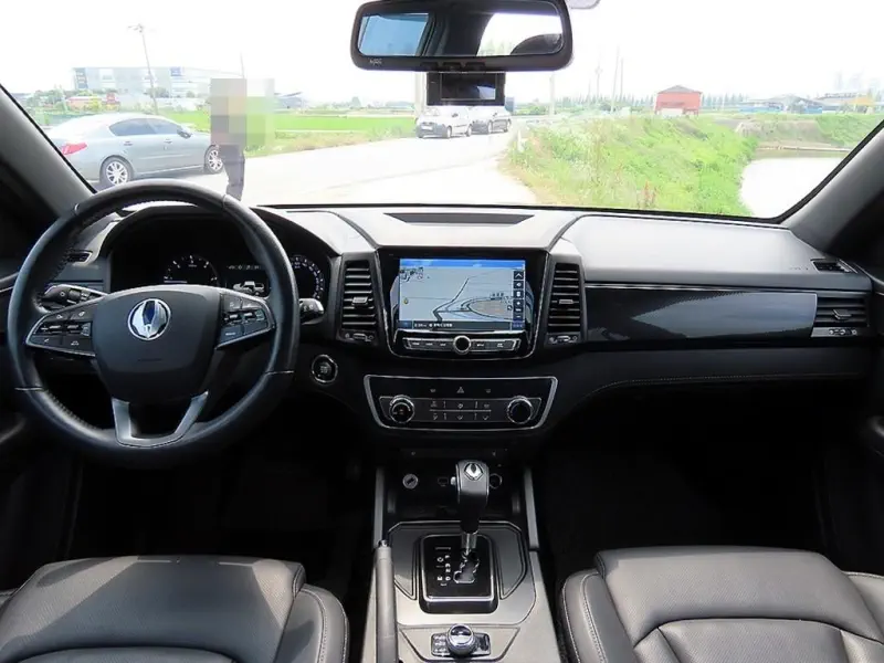 SsangYong Rexton Sports Khan