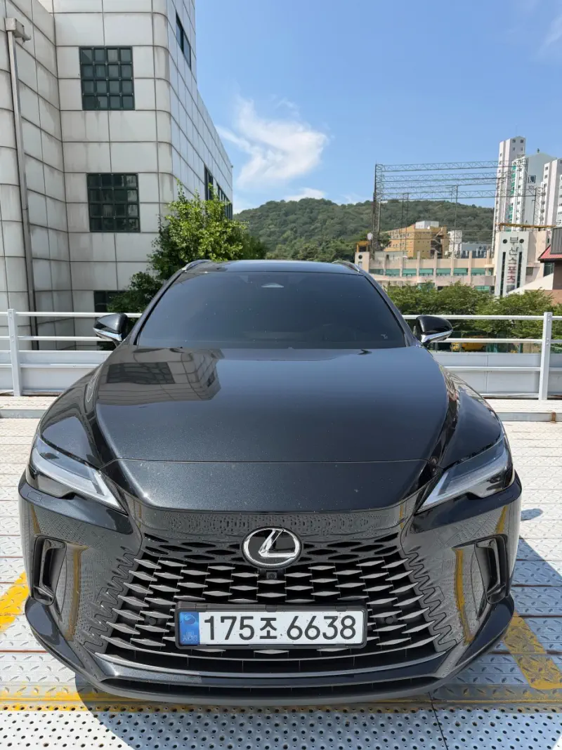 Lexus RX450h+
