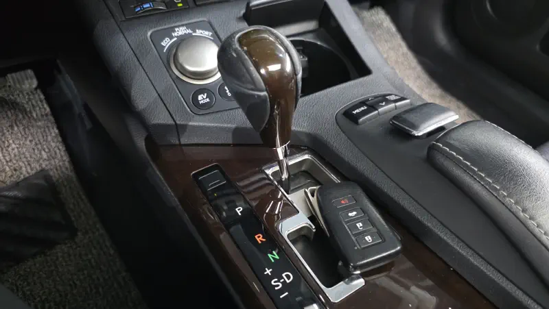 Lexus ES300h