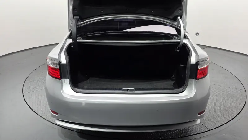 Lexus ES300h