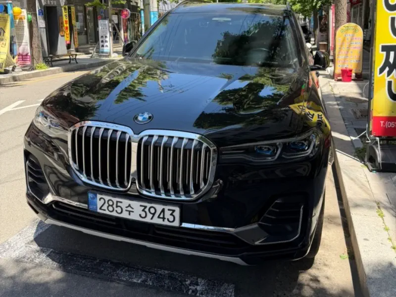 BMW X7