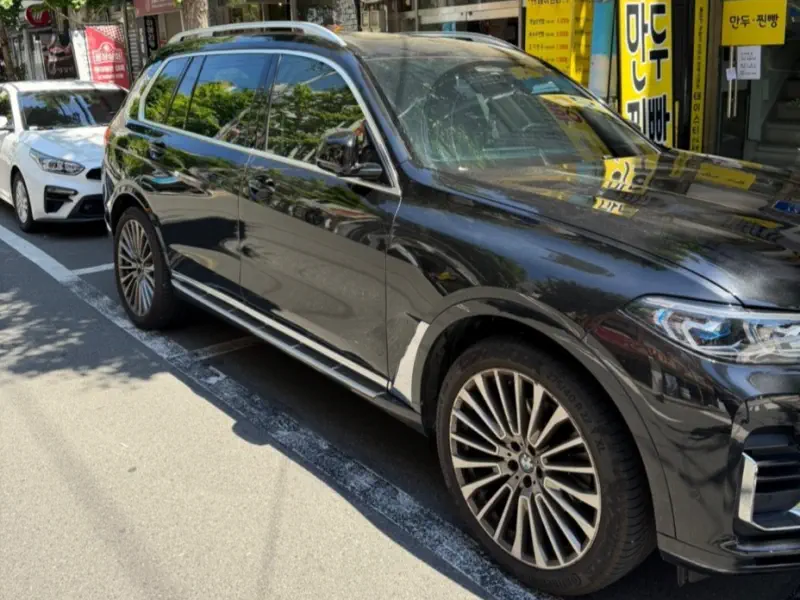 BMW X7