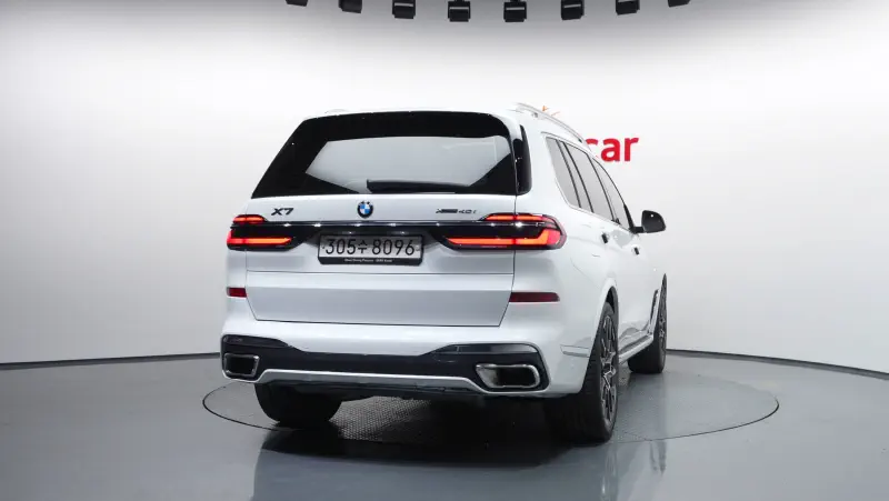 BMW X7