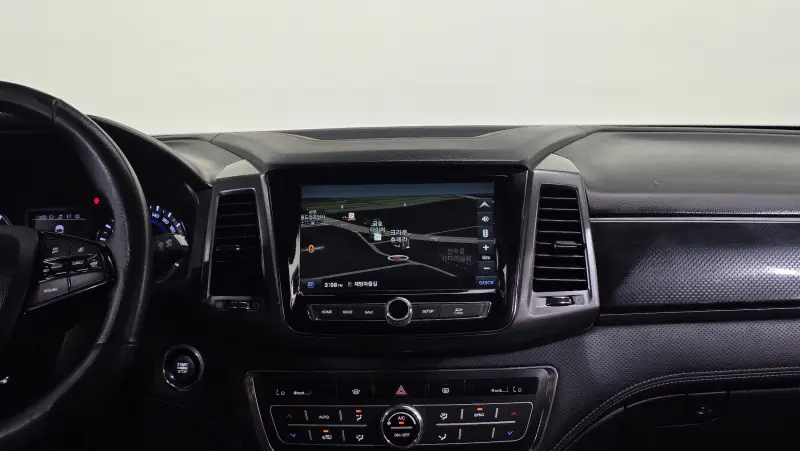 SsangYong Rexton Sports Khan