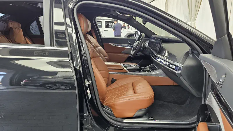 BMW 7-Series