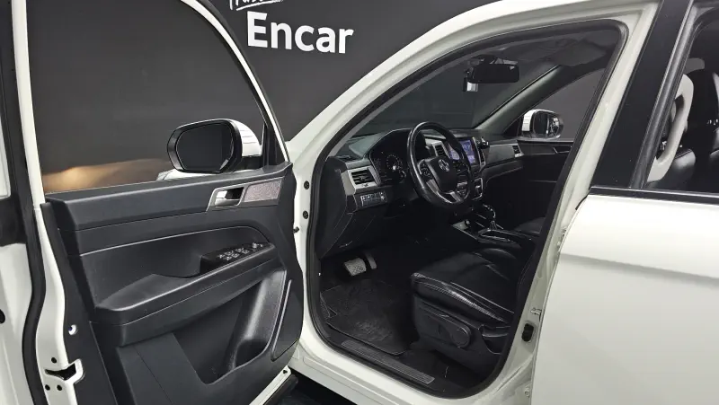 SsangYong Rexton Sports