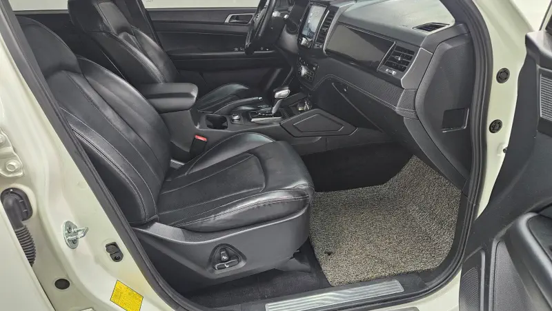 SsangYong Rexton Sports Khan