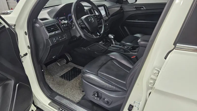 SsangYong Rexton Sports Khan