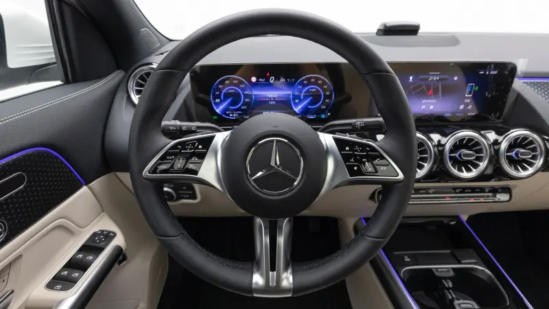 Mercedes-Benz EQA