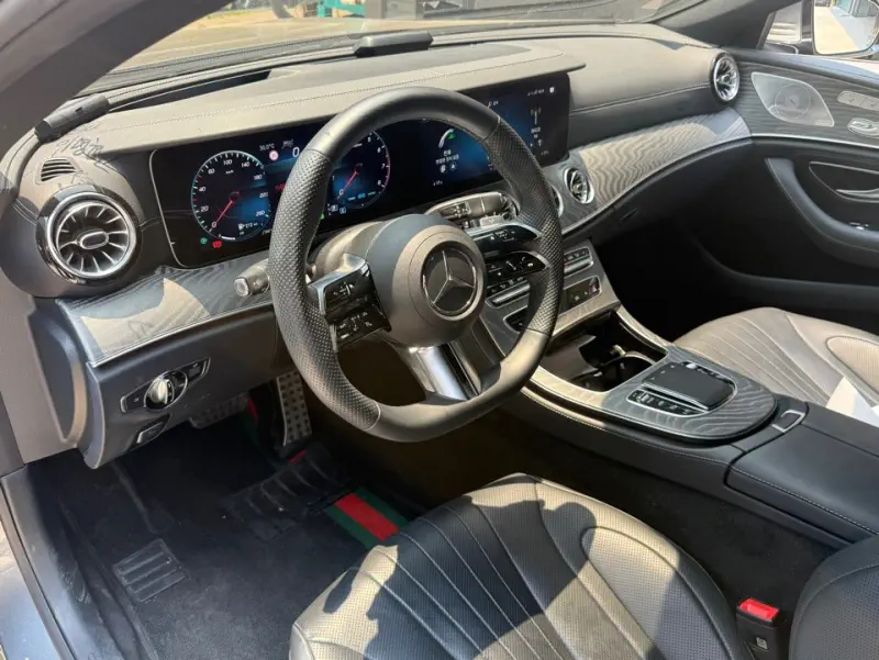 Mercedes-Benz CLS-Class