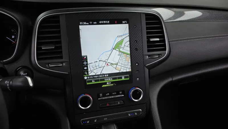 Renault Samsung SM6