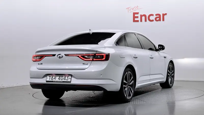 Renault Samsung SM6