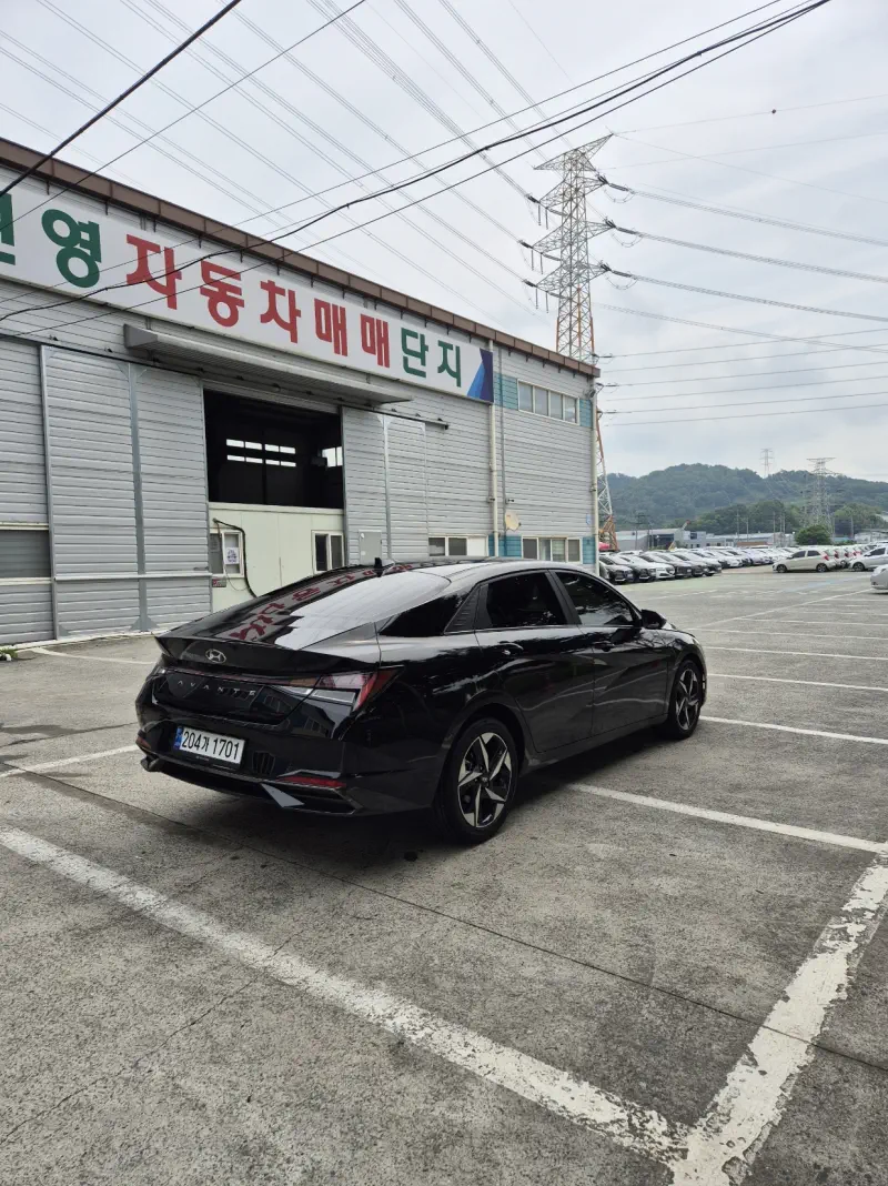 Hyundai AVANTE