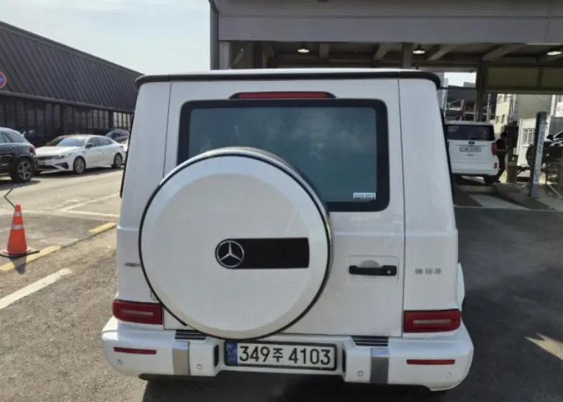 Mercedes-Benz G-Class