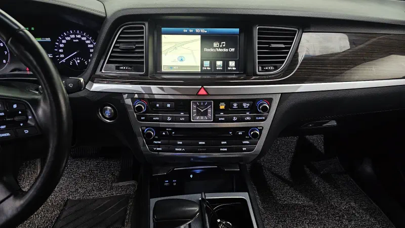 Genesis G80