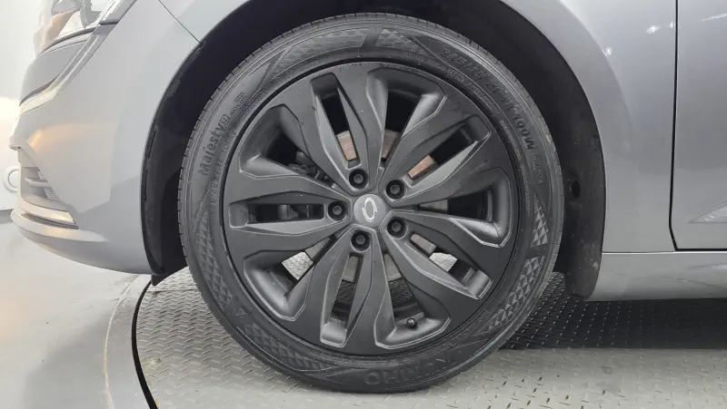 Renault Samsung SM6